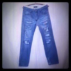 Victorious Los Angeles distressed denim jeans